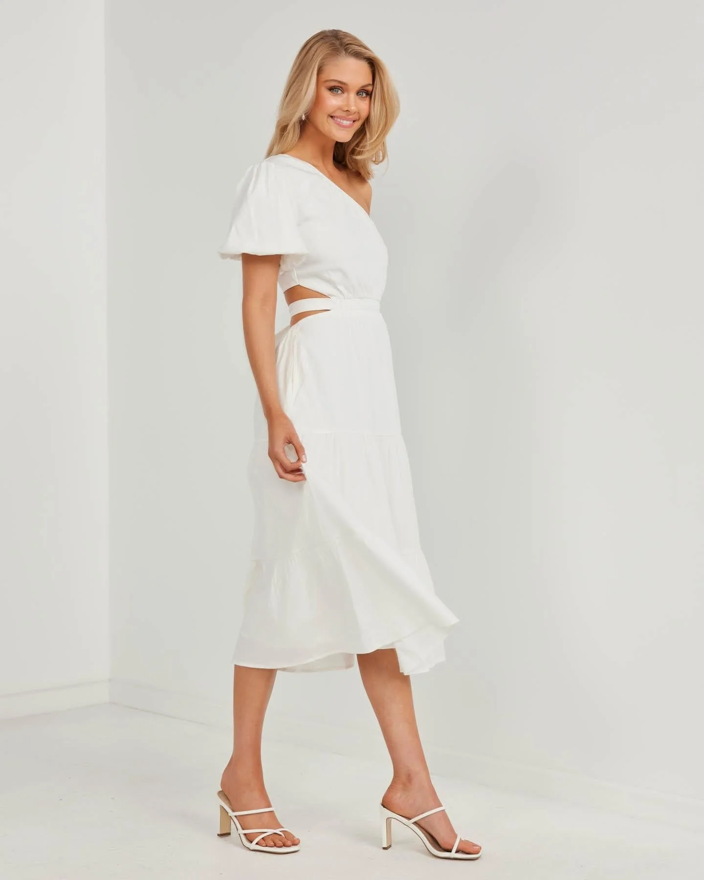 Uberta Dress-White