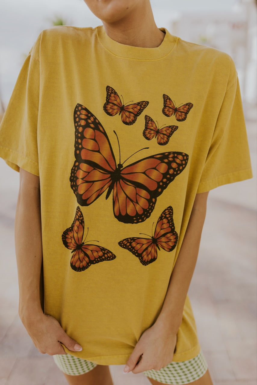 Butterfly Kisses Graphic Tee
