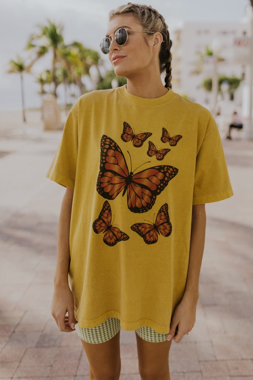 Butterfly Kisses Graphic Tee