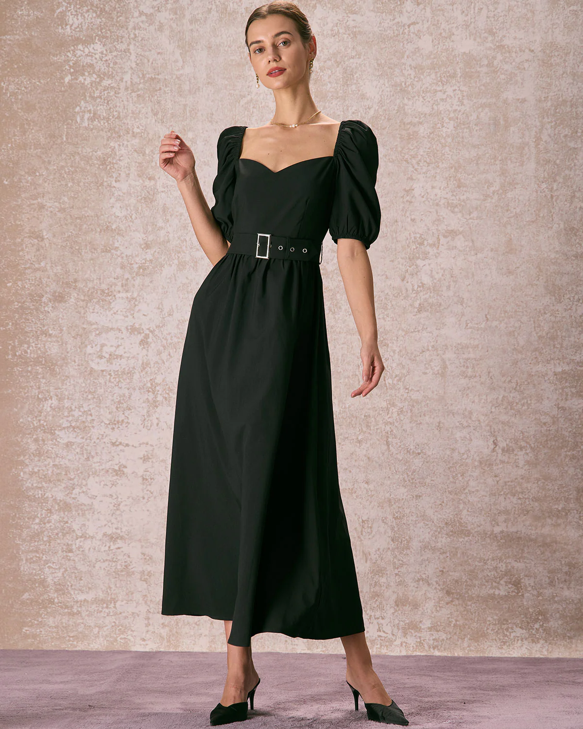 The Black Sweetheart Neck Puff Sleeve Belt Maxi Dress