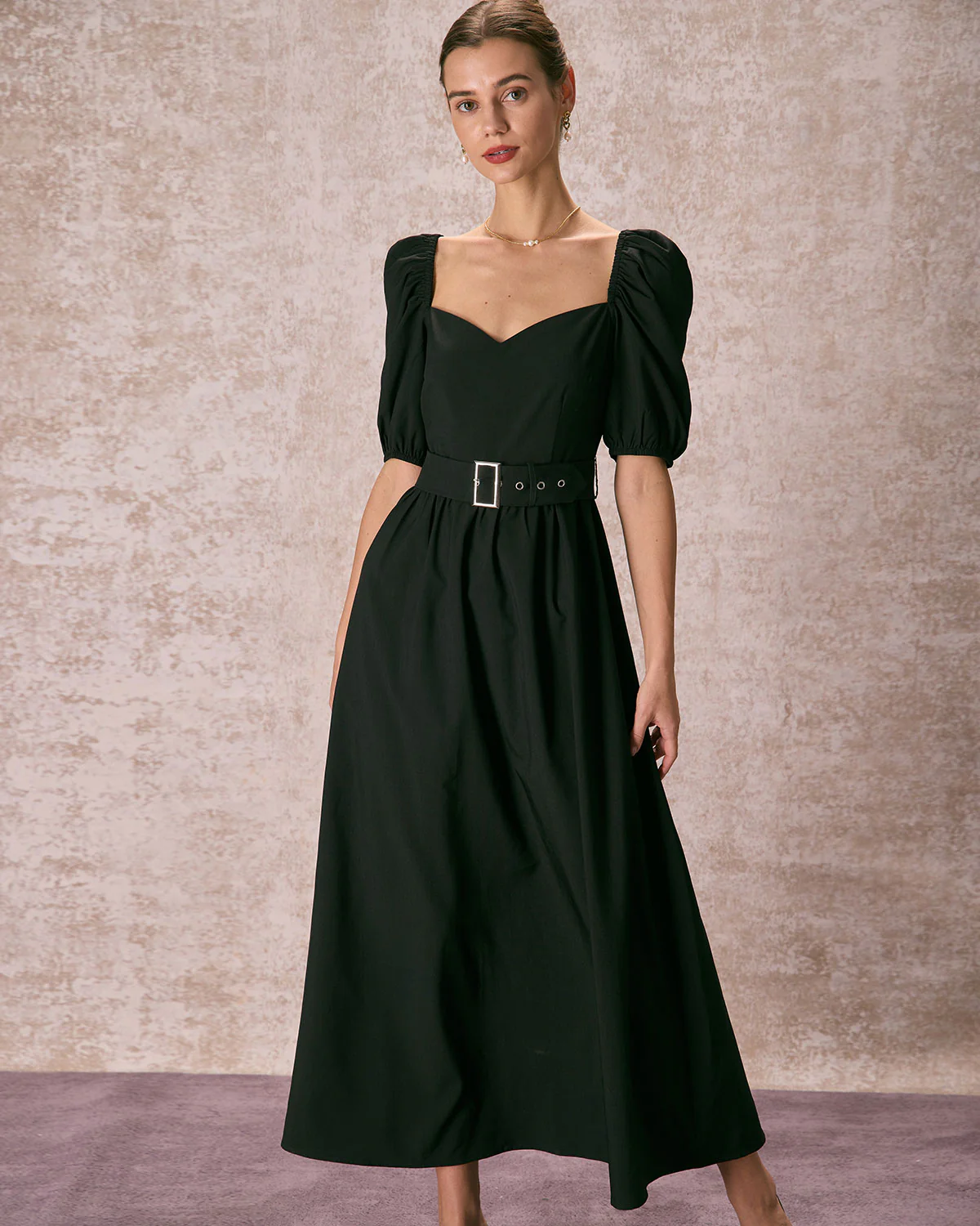 The Black Sweetheart Neck Puff Sleeve Belt Maxi Dress