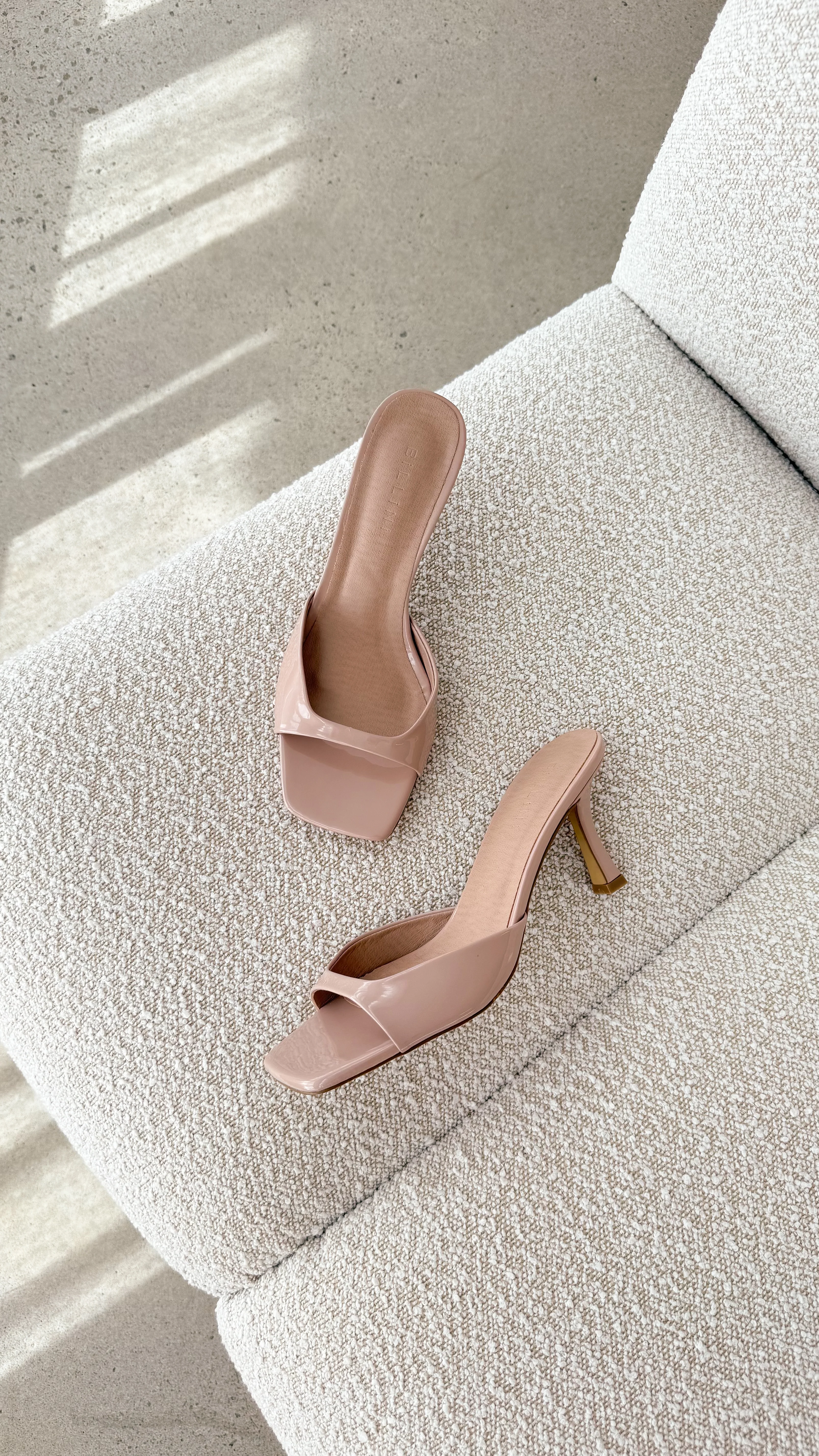 Joey Heel - Latte Patent