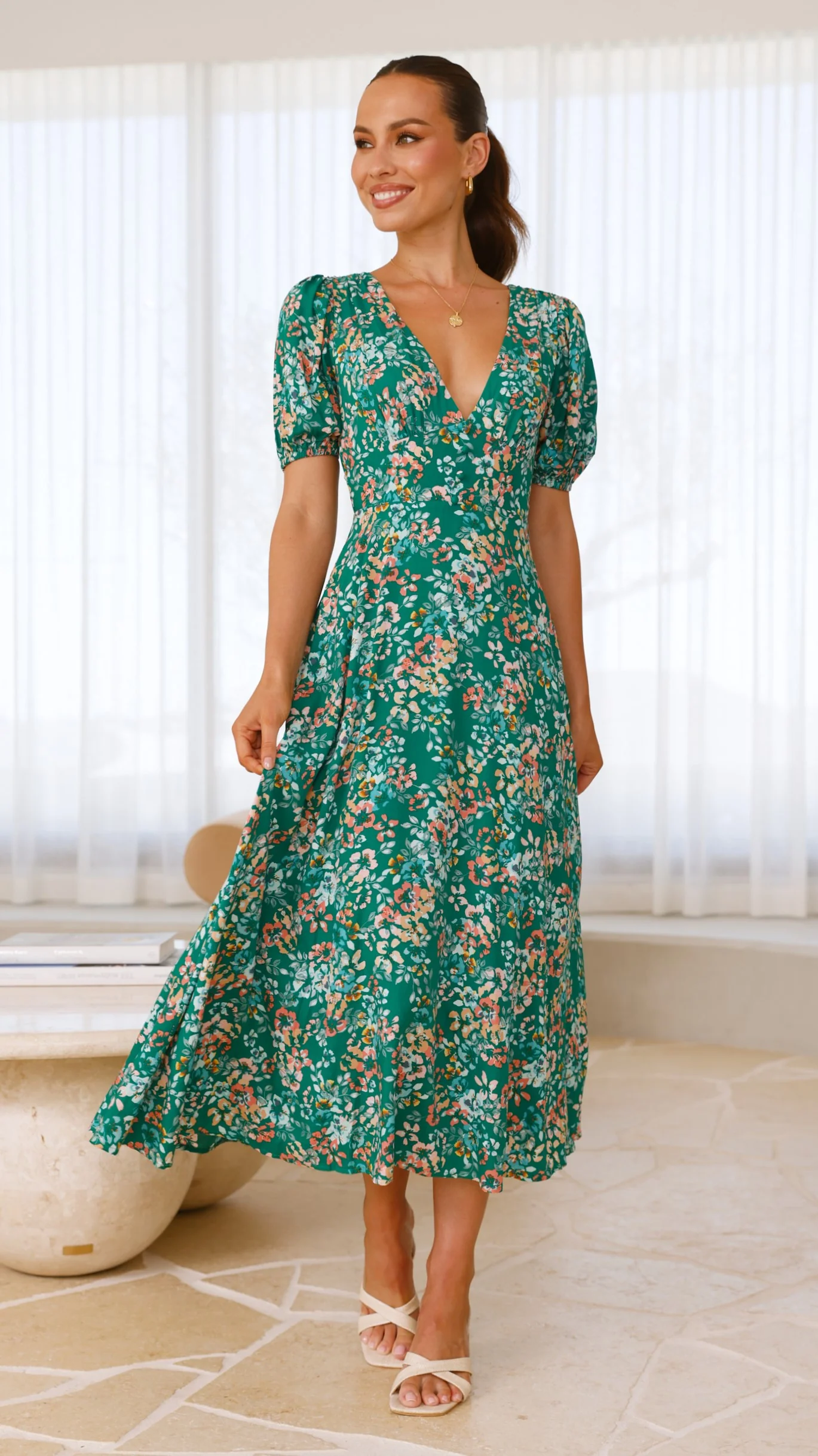 Itzel Midi Dress - Green Floral