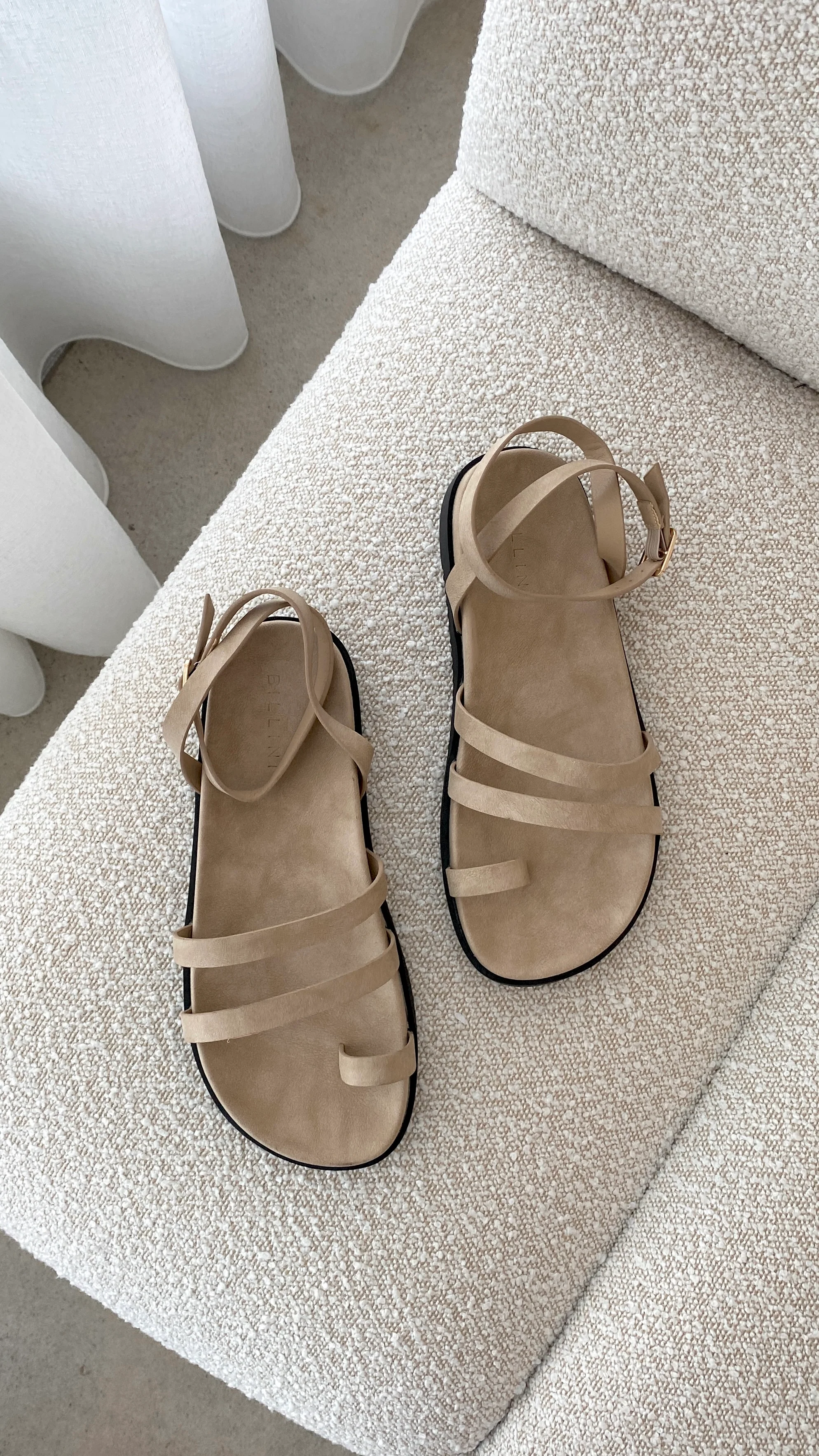 Astrid Sandal - Taupe Nubuck