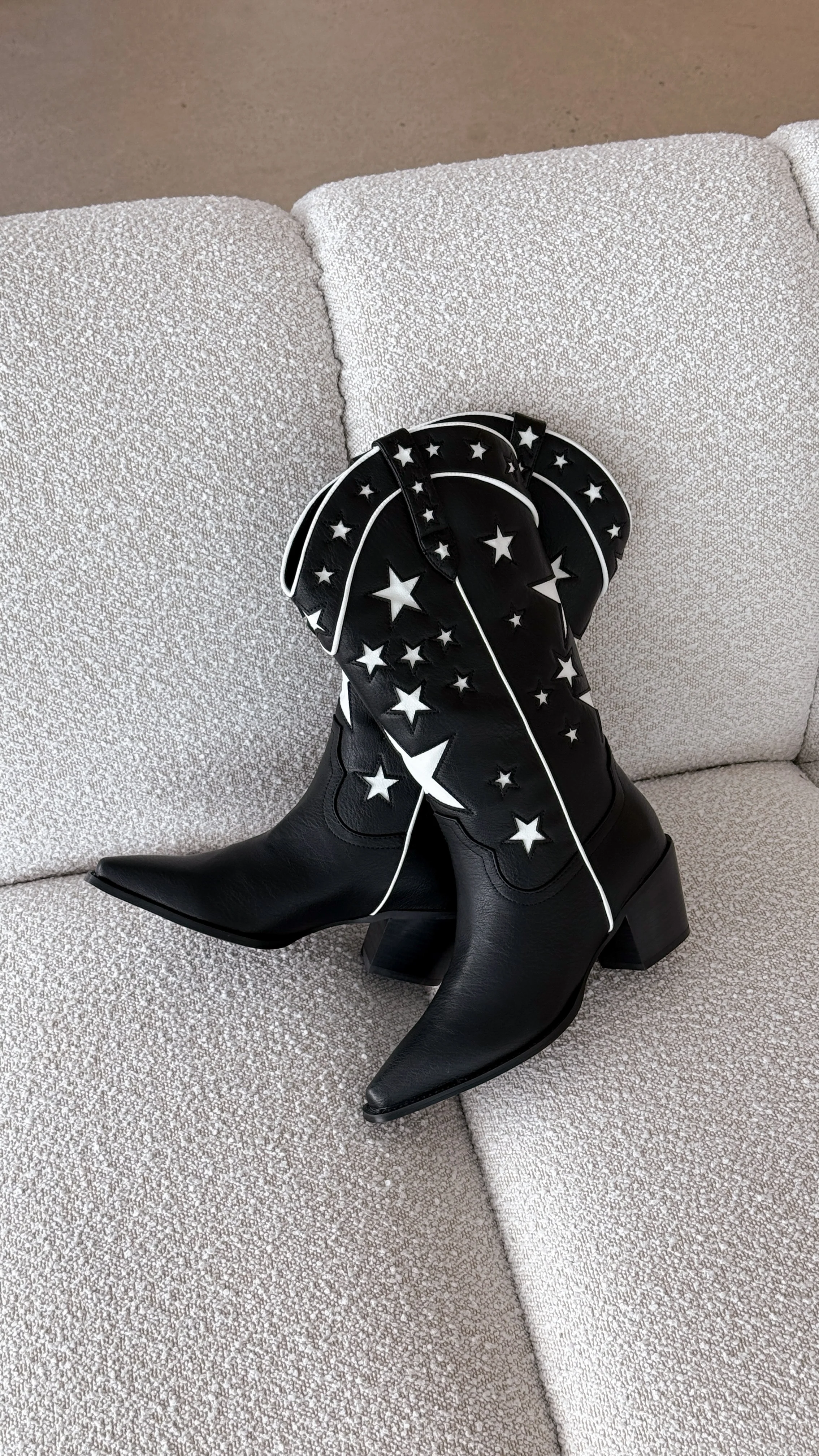 Dollie Boots - Black-White