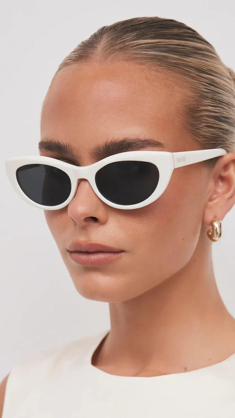 Estella Sunglasses - Cream / Ink