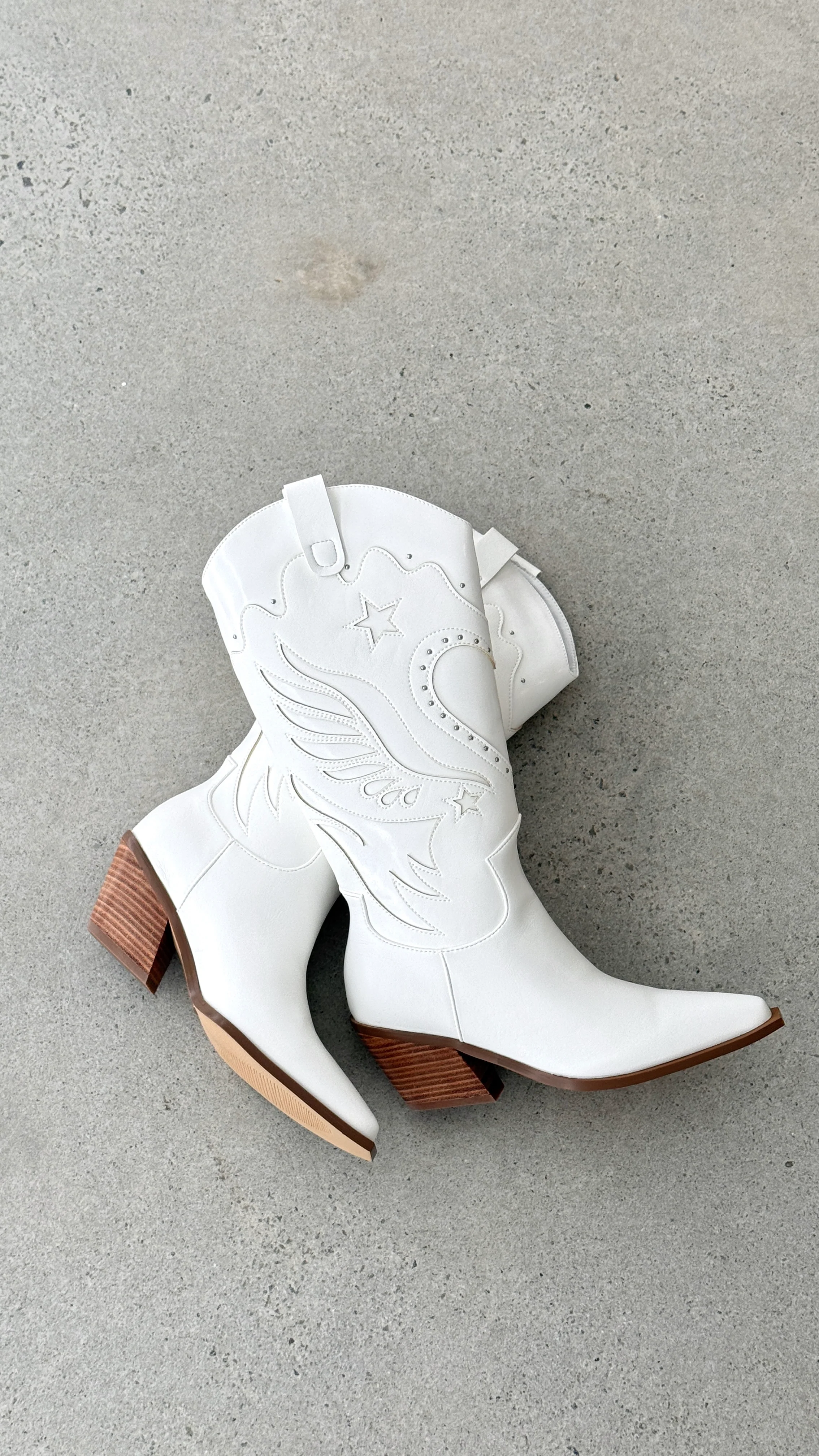 Everlyn Boots - White
