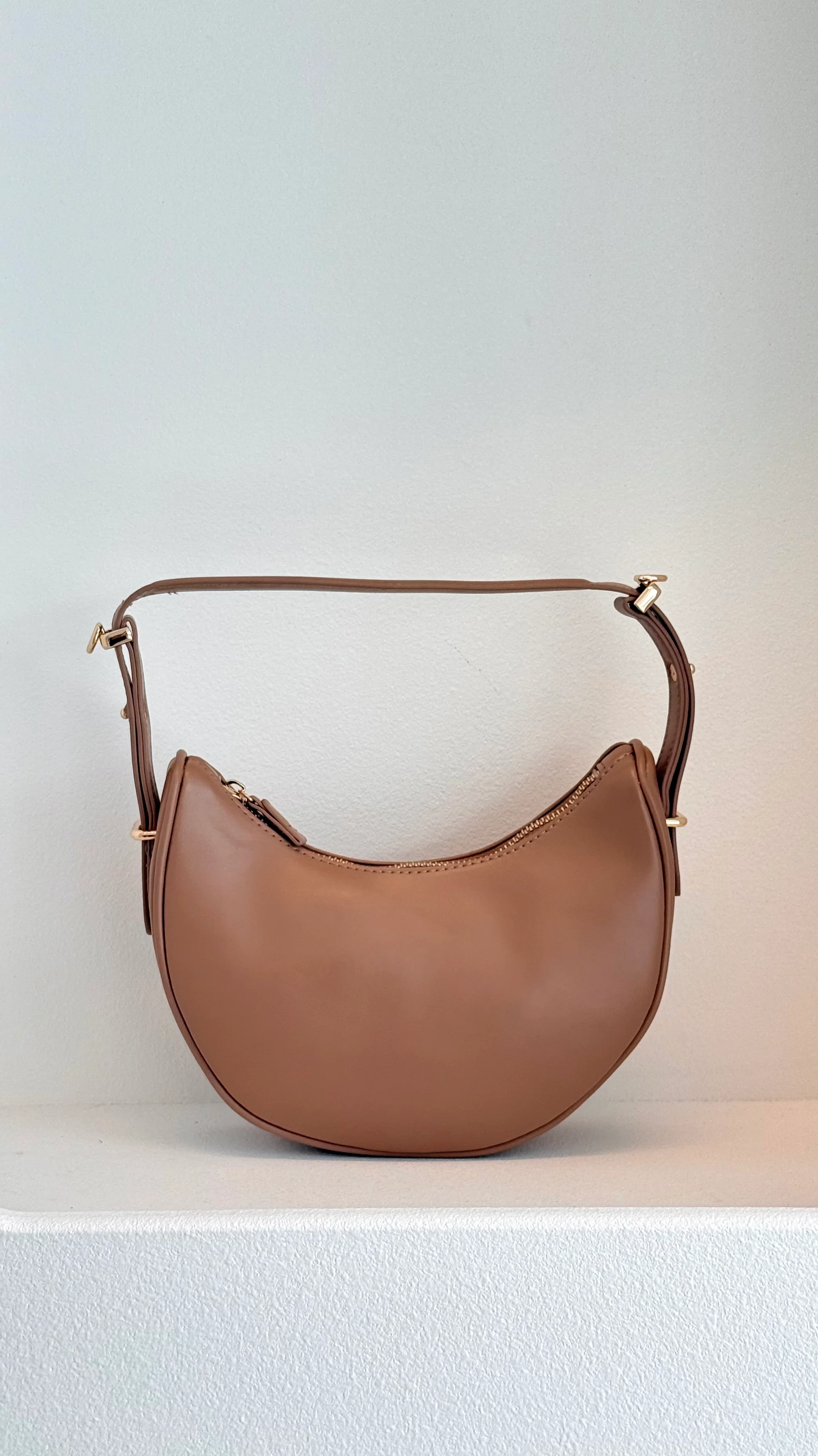 Halo Shoulder Bag - Almond