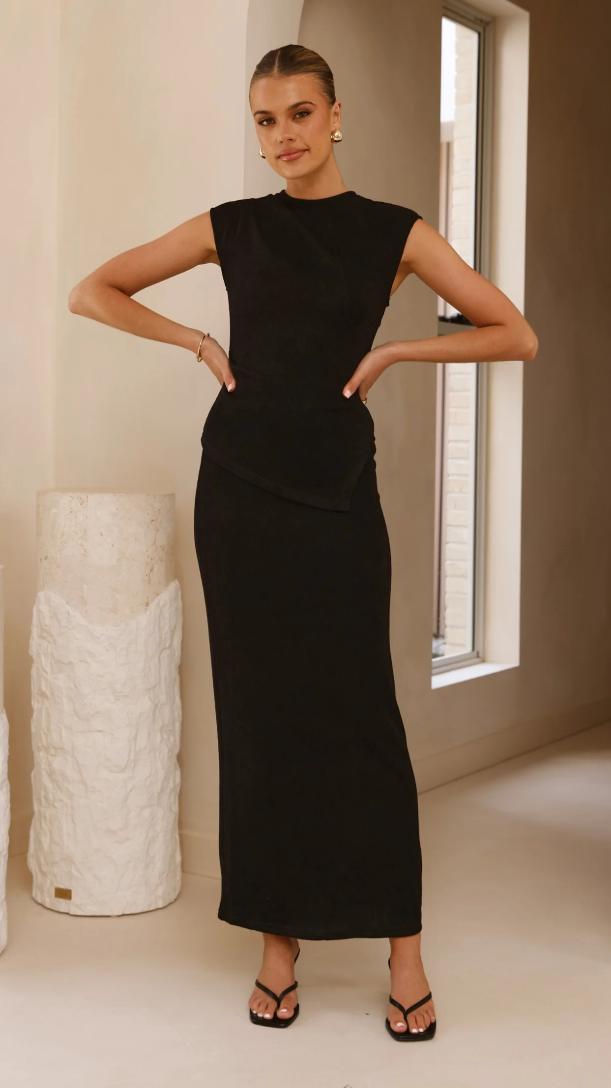 Kahili Maxi Skirt - Black