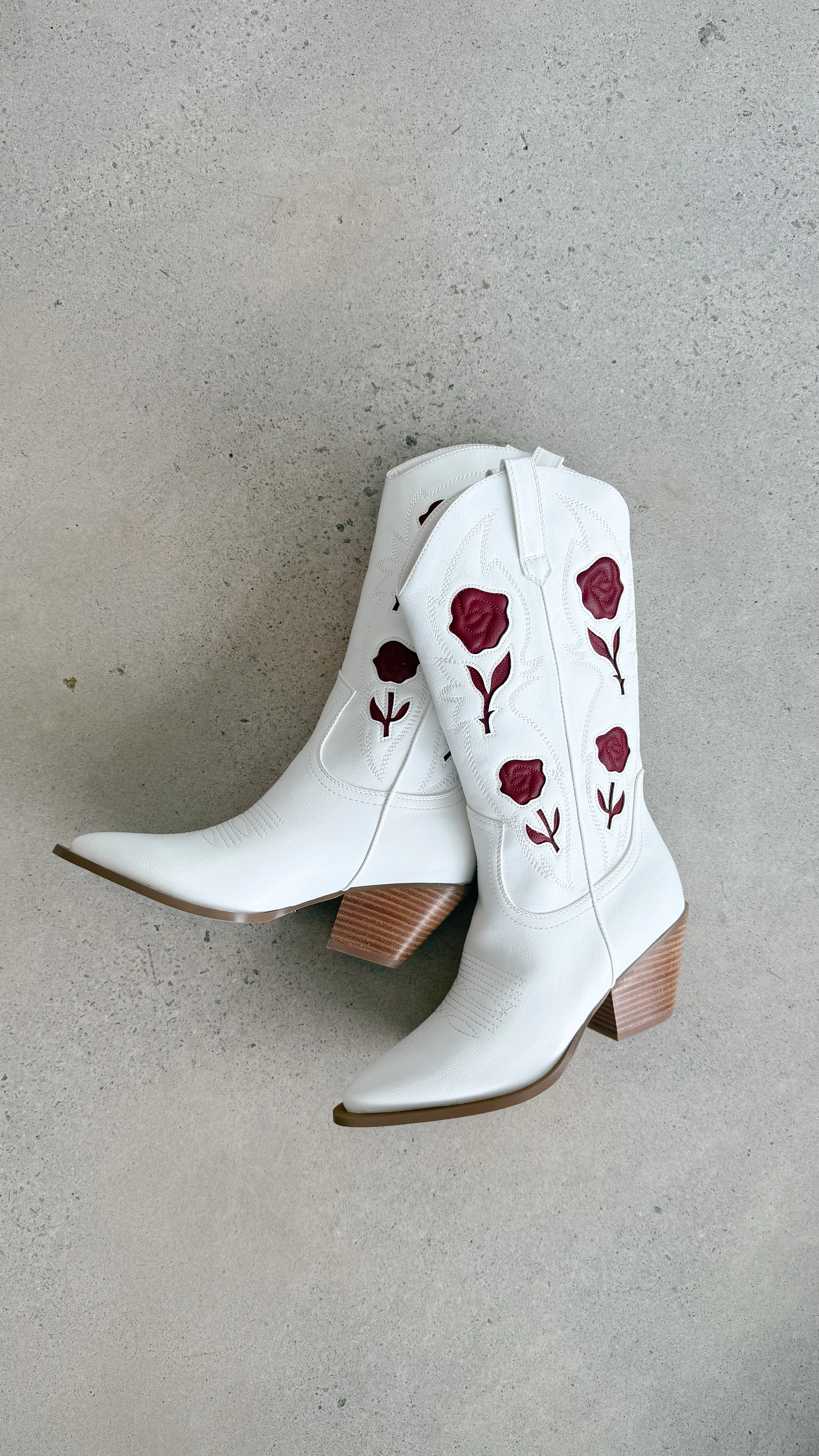 Arden Boots - White-Garnet