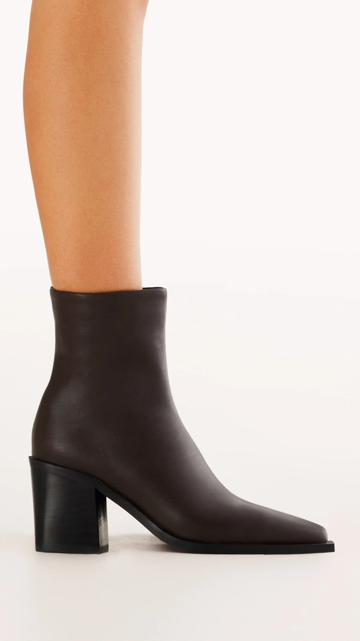 Leanora Boots - Chocolate