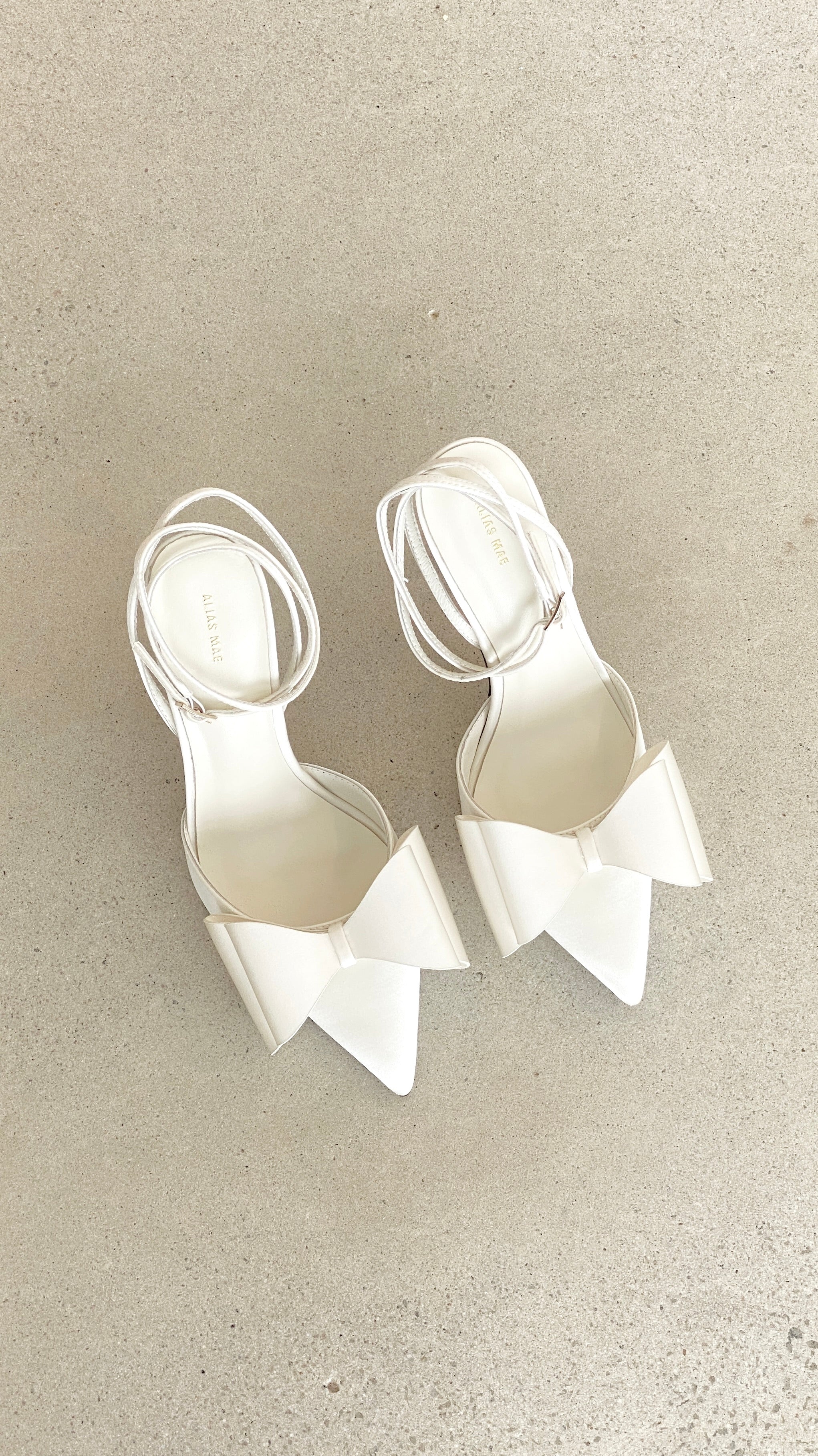 Carmen Heel - Ivory Satin