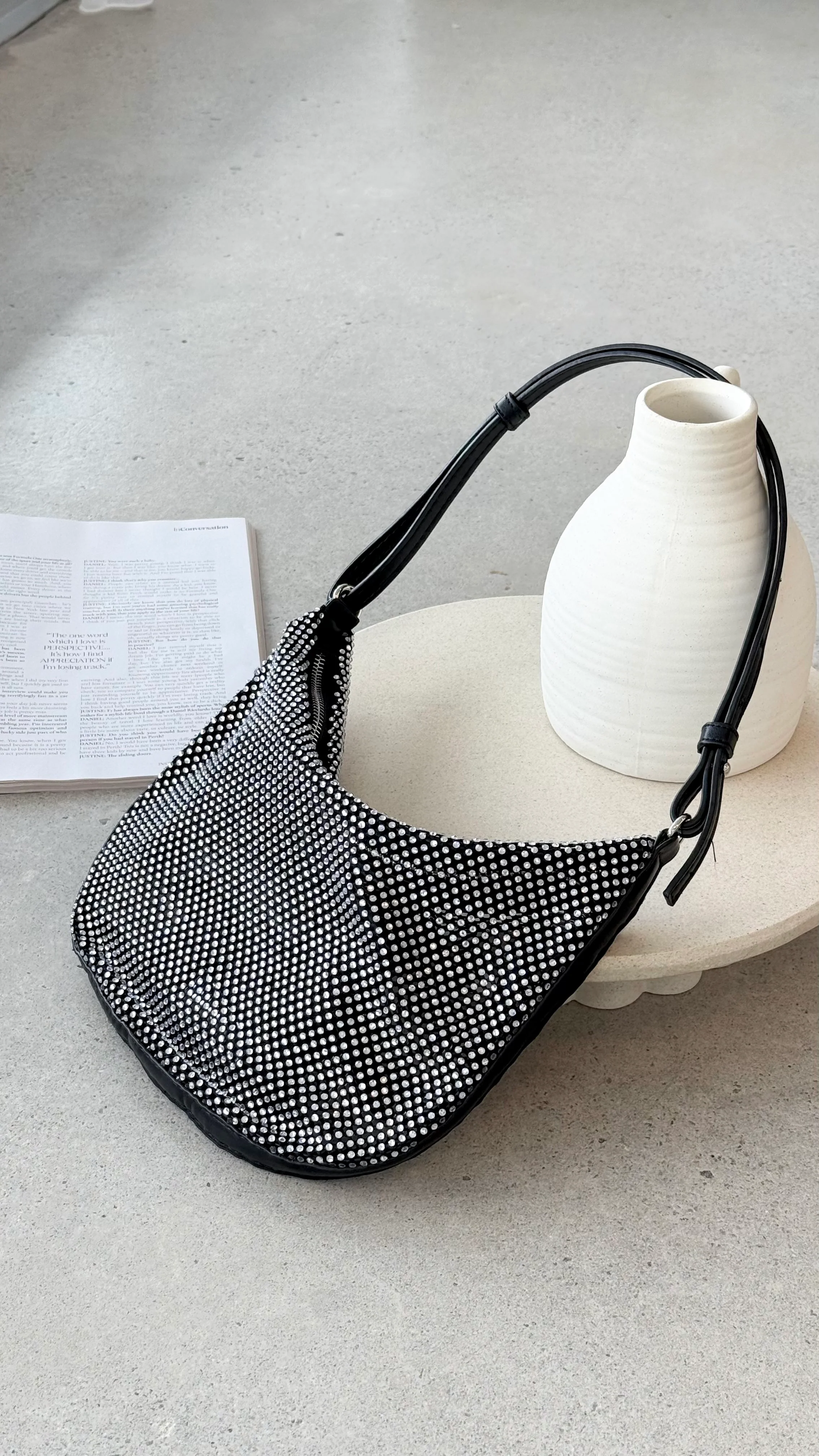 Edda Shoulder Bag - Black