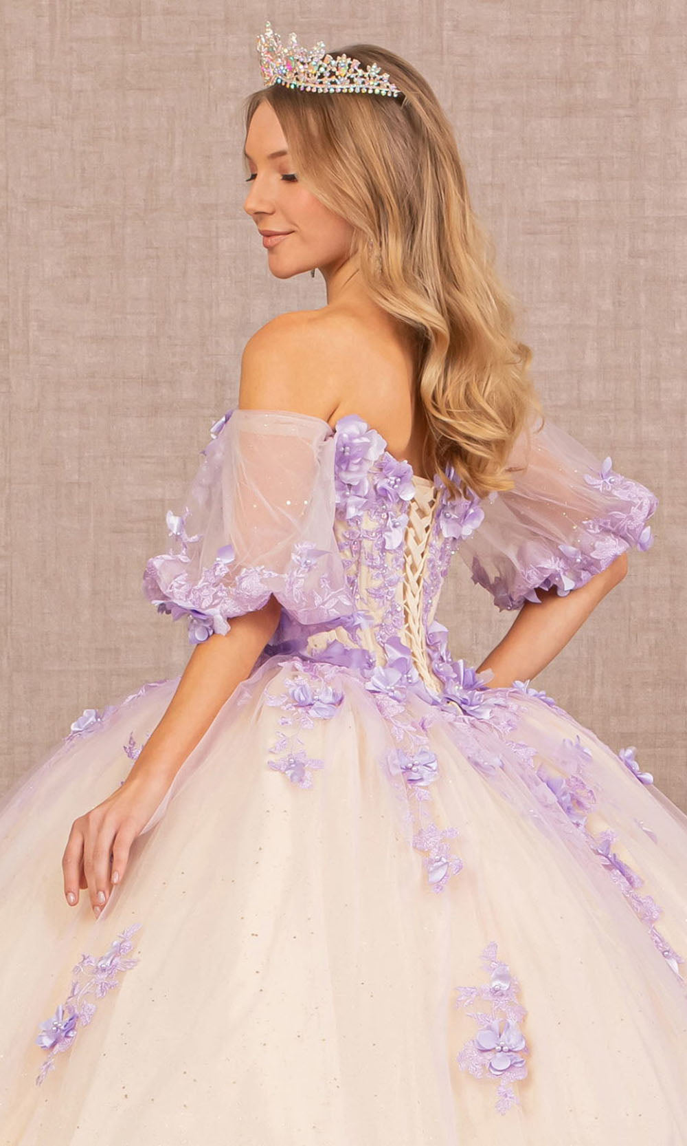 Fashionnob - Elizabeth K GL3172