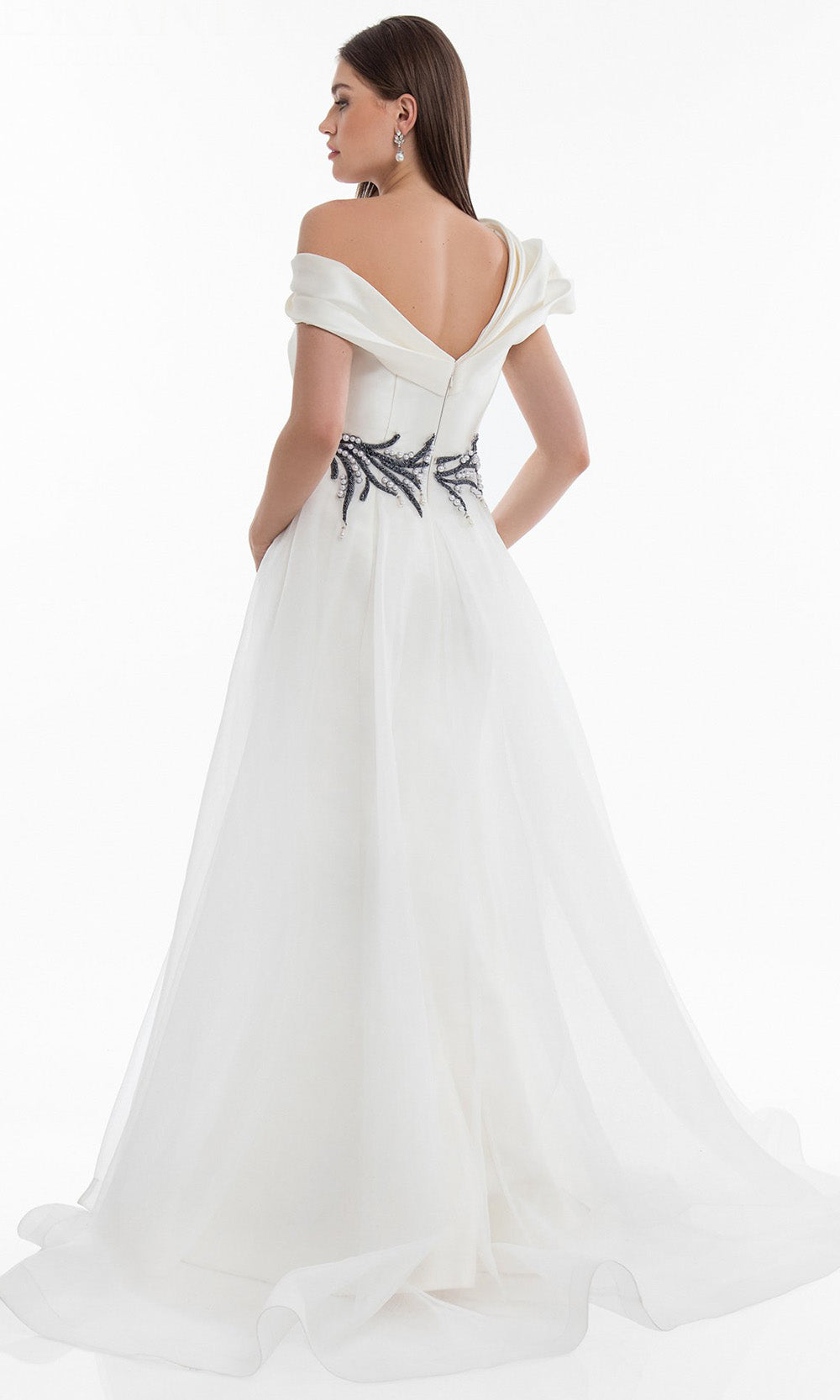 Fashionnob - Terani Couture 1821E7100