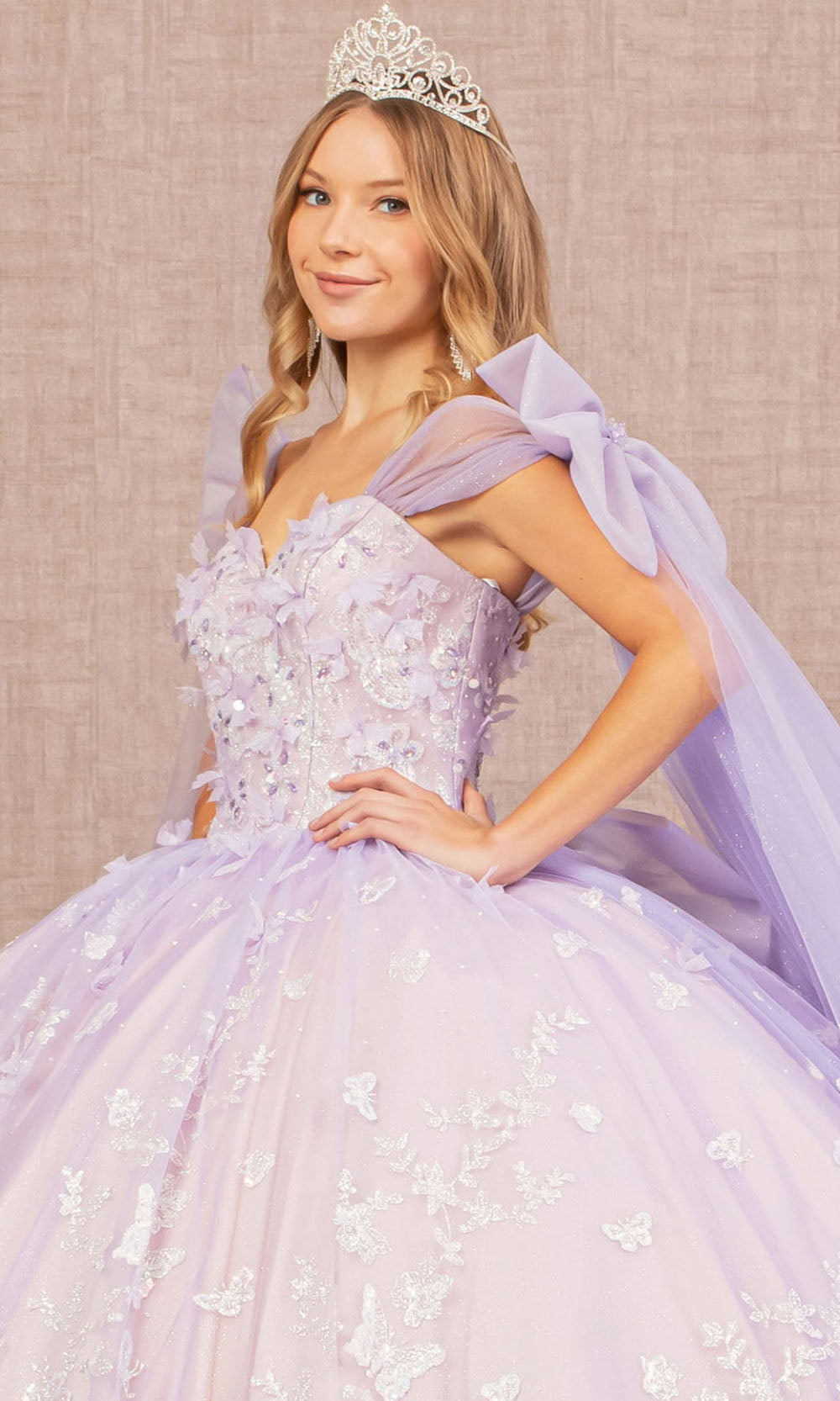 Fashionnob - Elizabeth K GL3175