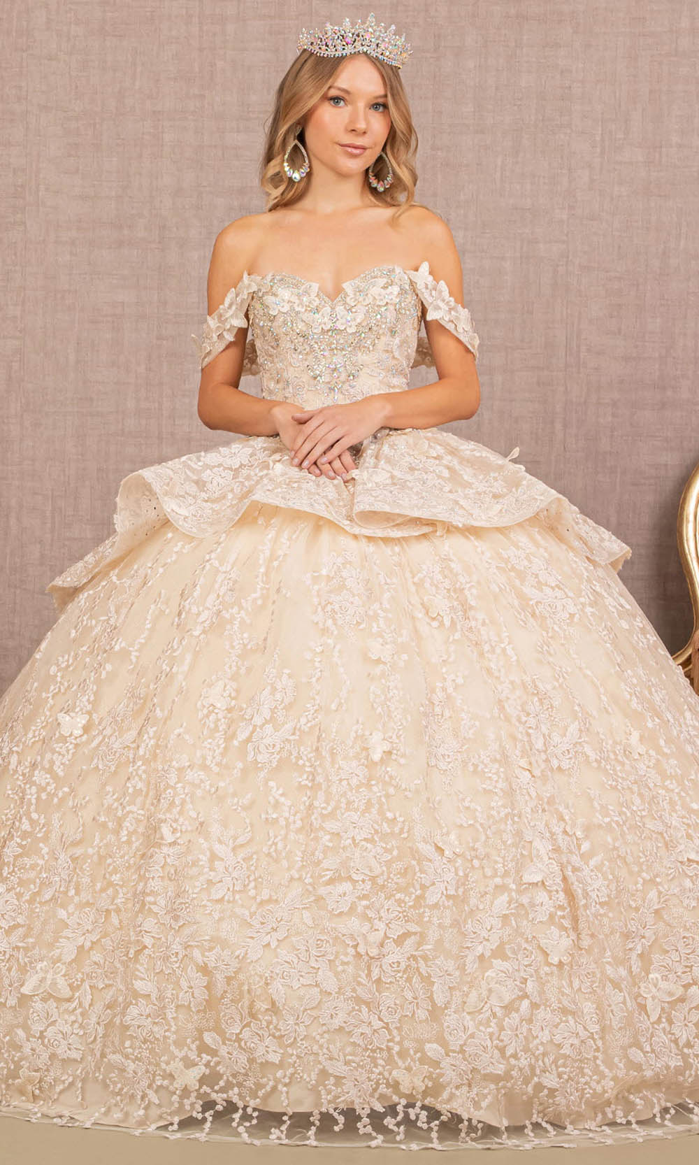 Fashionnob - Elizabeth K GL3112