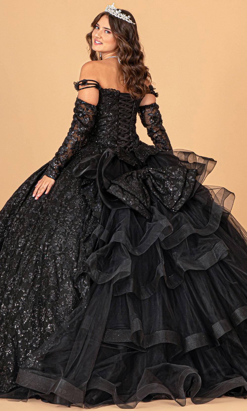 Fashionnob - Elizabeth K GL3072