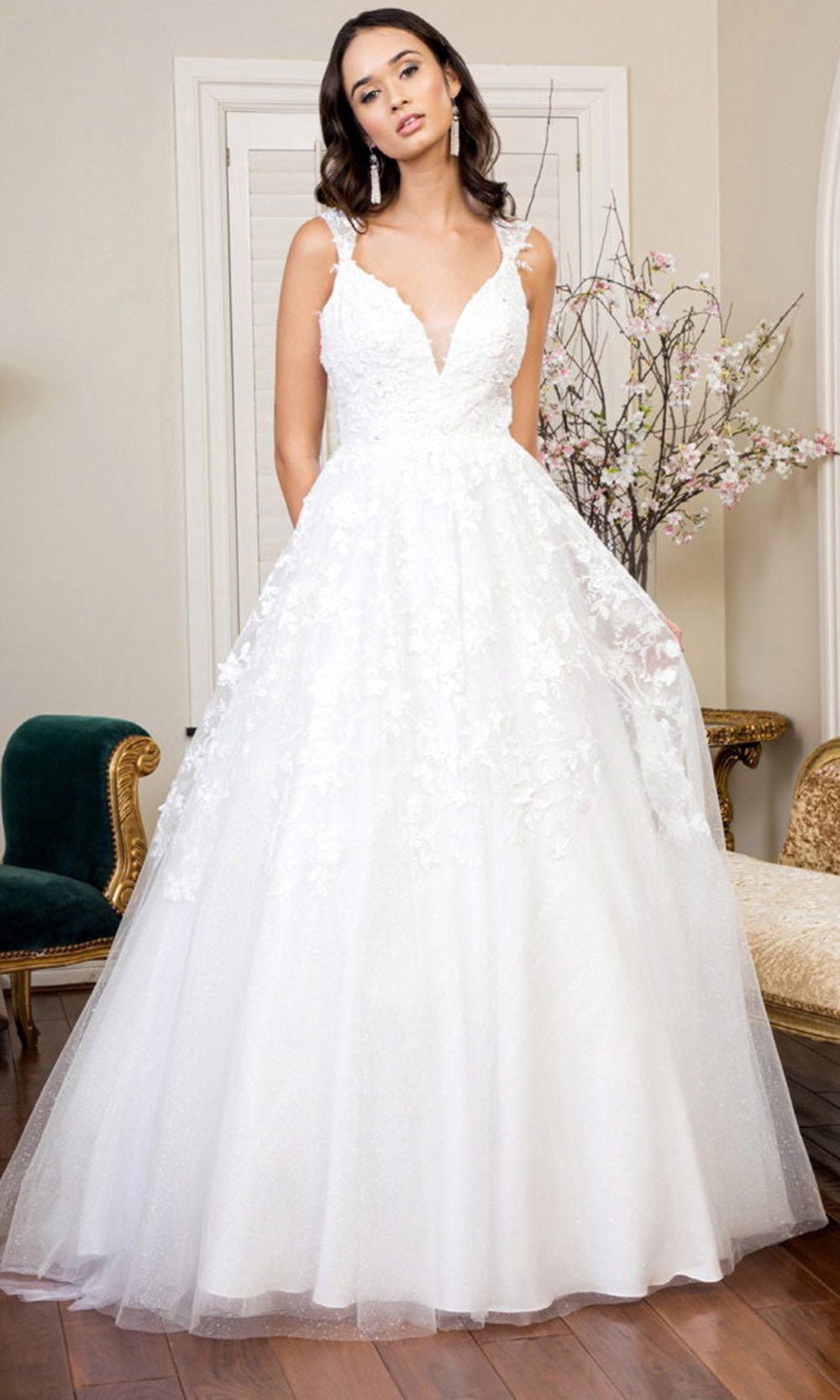 Fashionnob - Elizabeth K Bridal GL1950