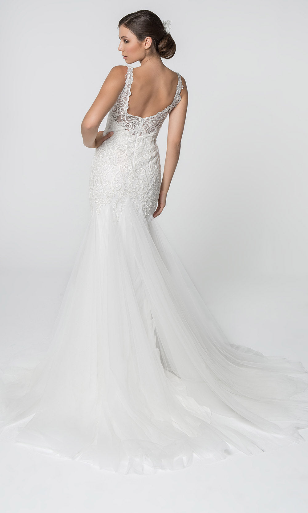 Fashionnob - Elizabeth K GL2815