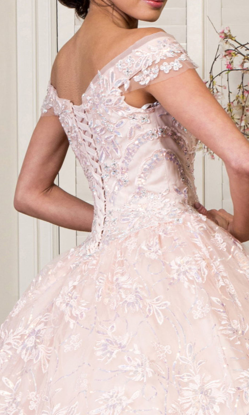 Fashionnob - Elizabeth K GL1942