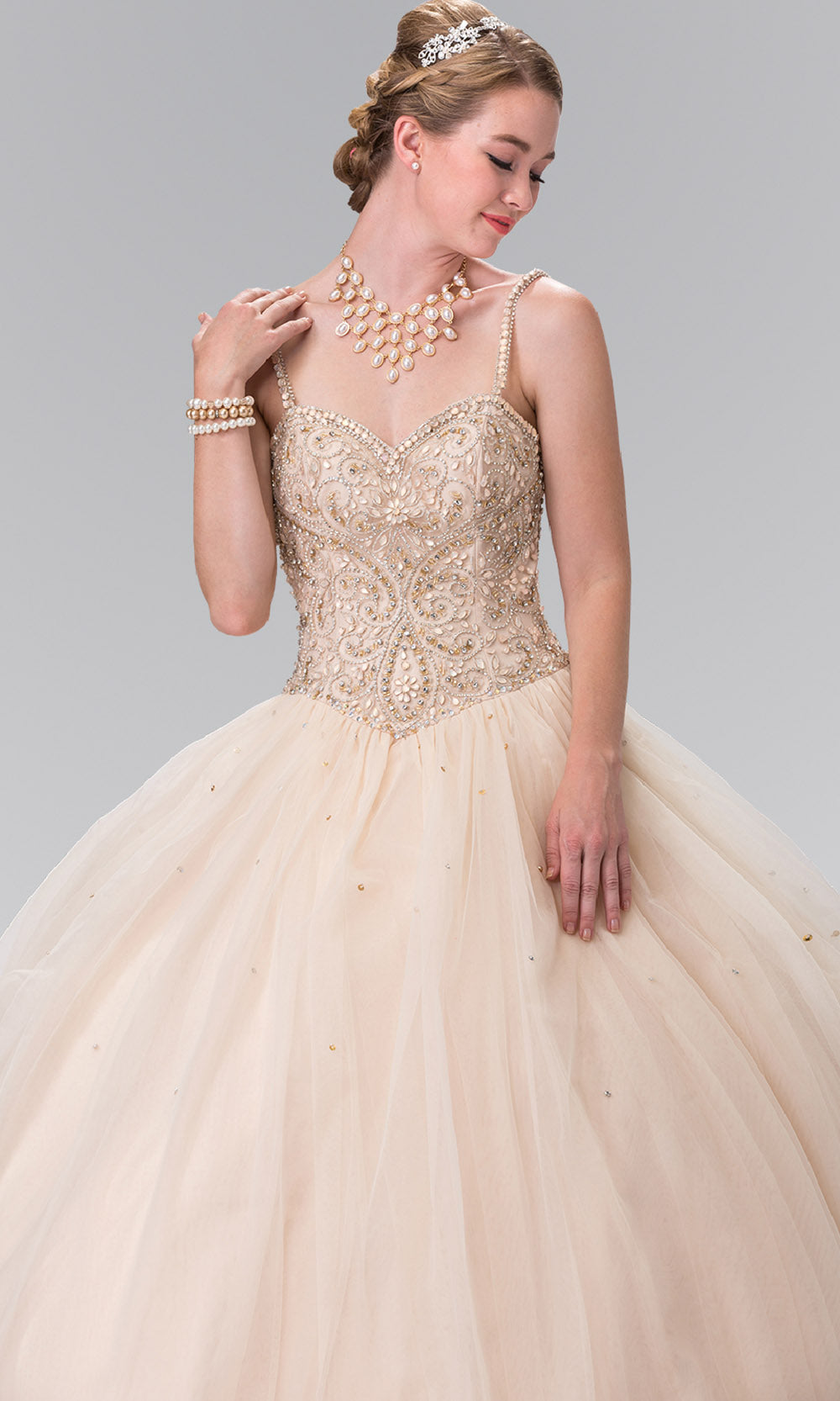 Fashionnob - Elizabeth K GL2350