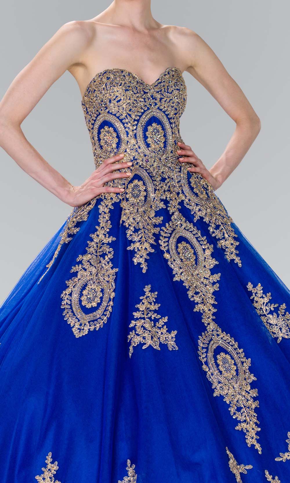 Fashionnob - Elizabeth K GL2379