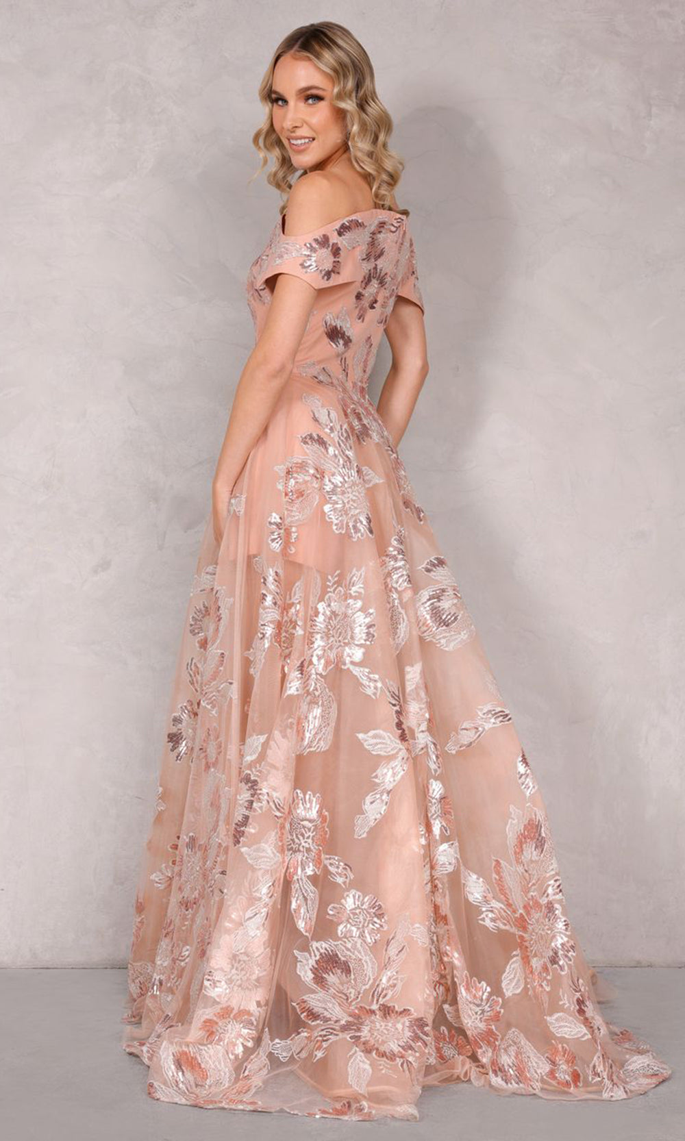 Fashionnob - Terani Couture 2111P4104