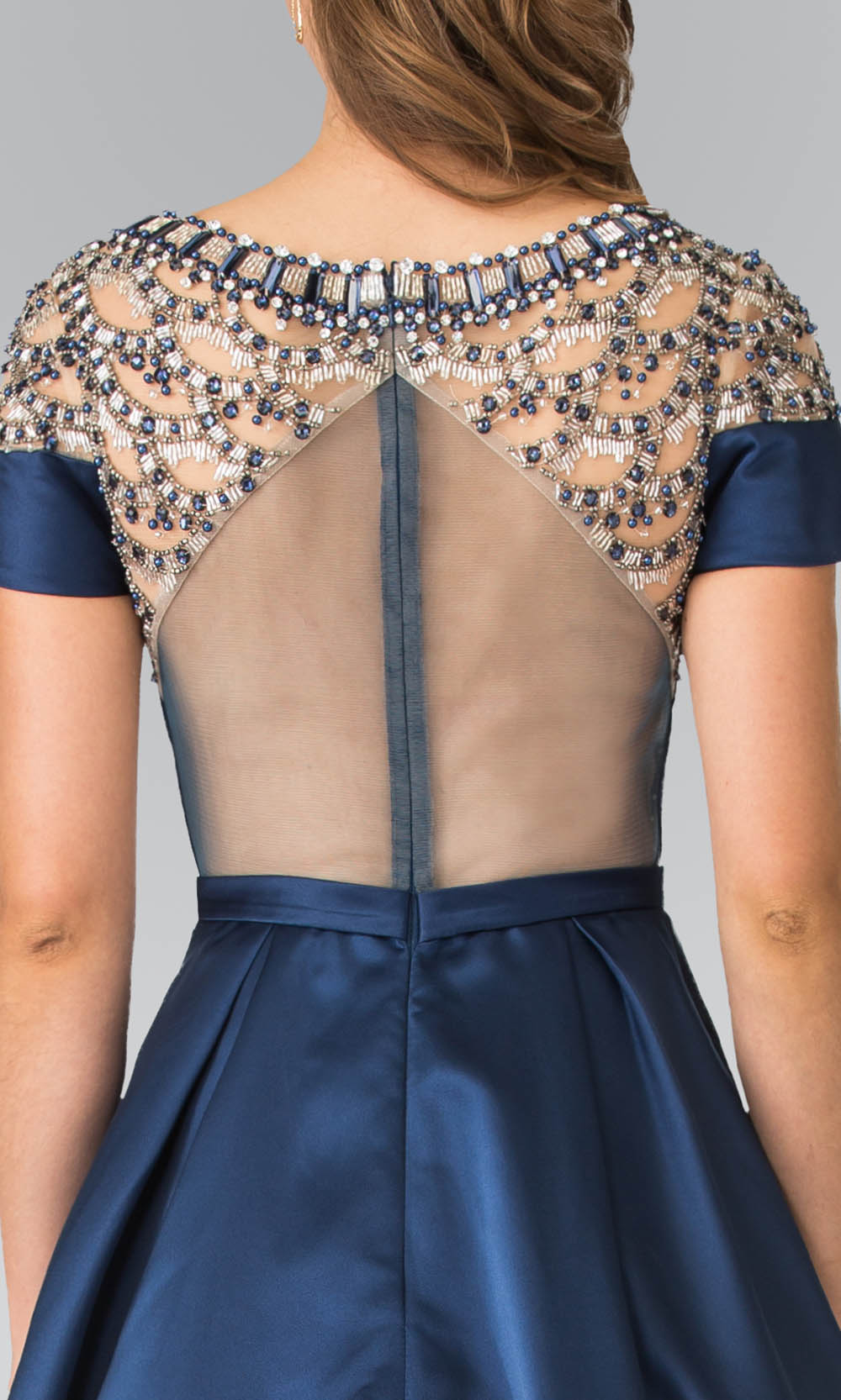 Fashionnob - Elizabeth K GL2215