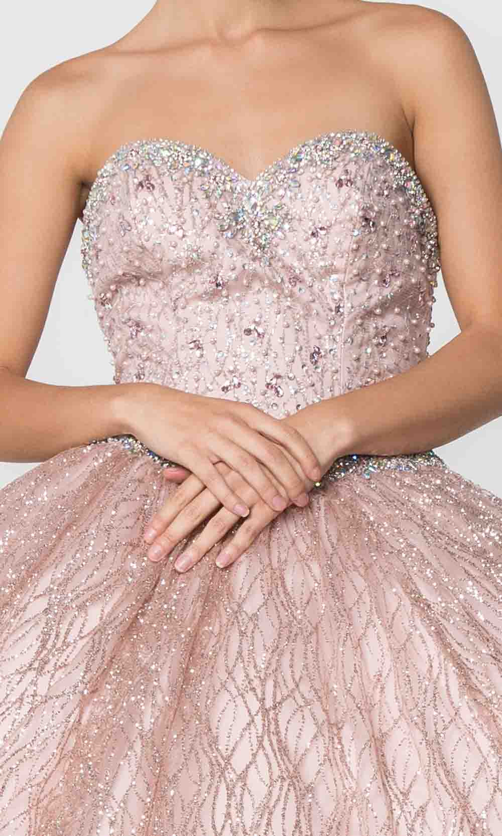 Fashionnob - Elizabeth K GL2801