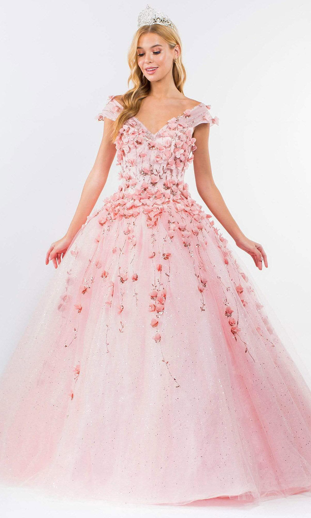 Fashionnob - Elizabeth K GL1974