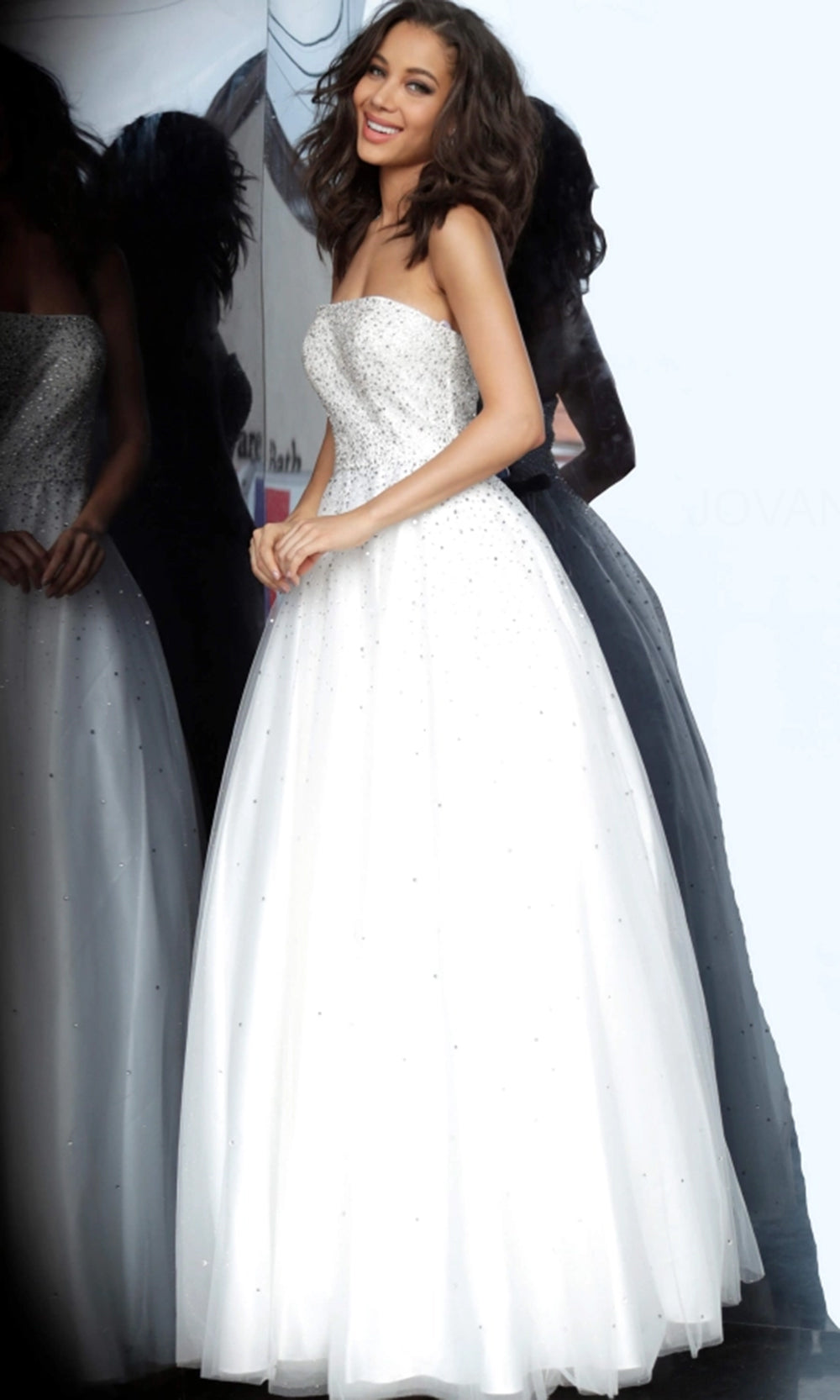 Fashionnob - JVN by Jovani JVN65664