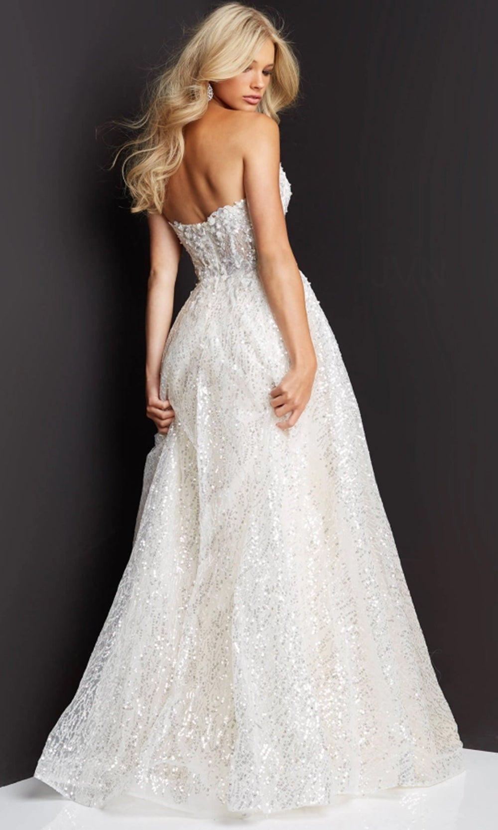 Fashionnob - JVN by Jovani JVN08417