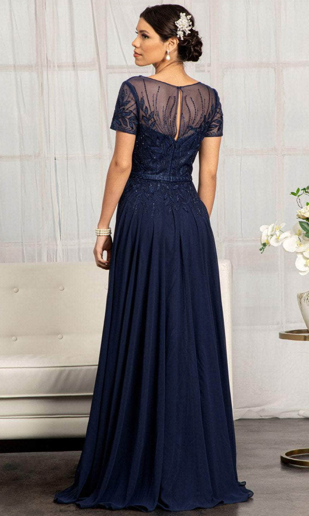 Fashionnob - Elizabeth K GL3067