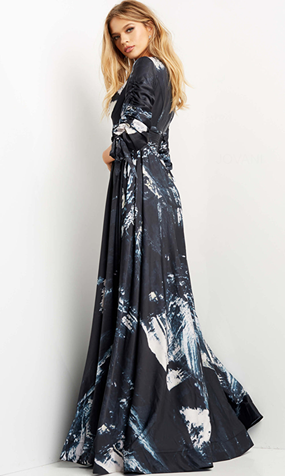 Fashionnob - Jovani 08583