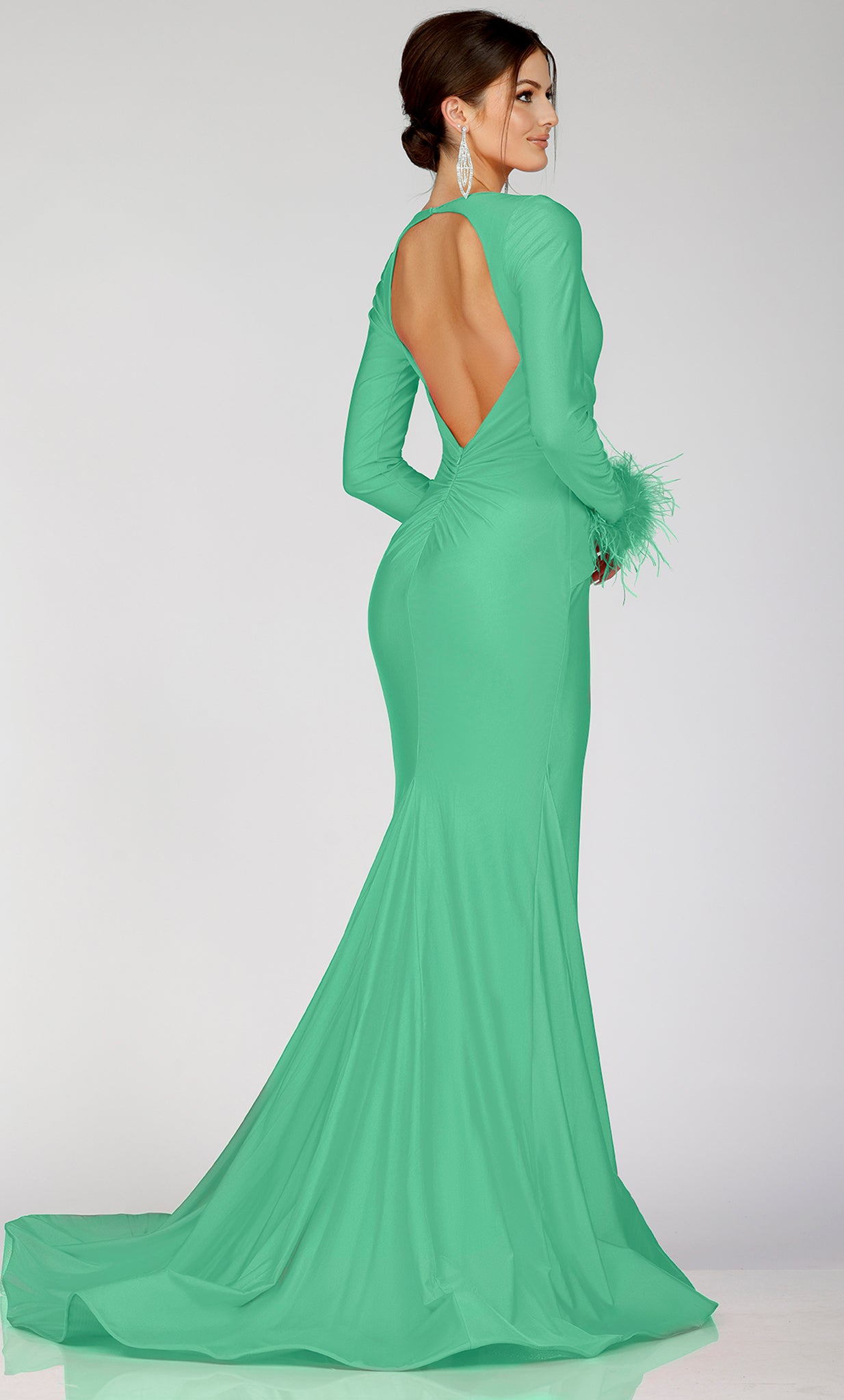 Fashionnob - Terani Couture 231P0074