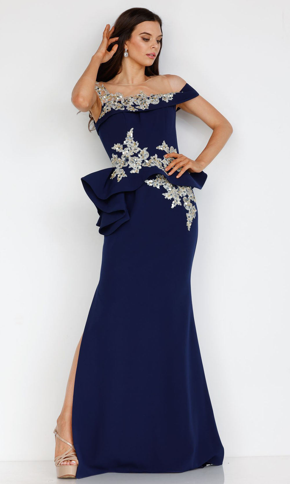 Fashionnob - Terani Couture 2111M5260