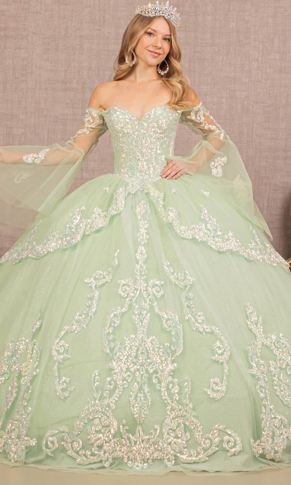 Fashionnob - Elizabeth K GL3109