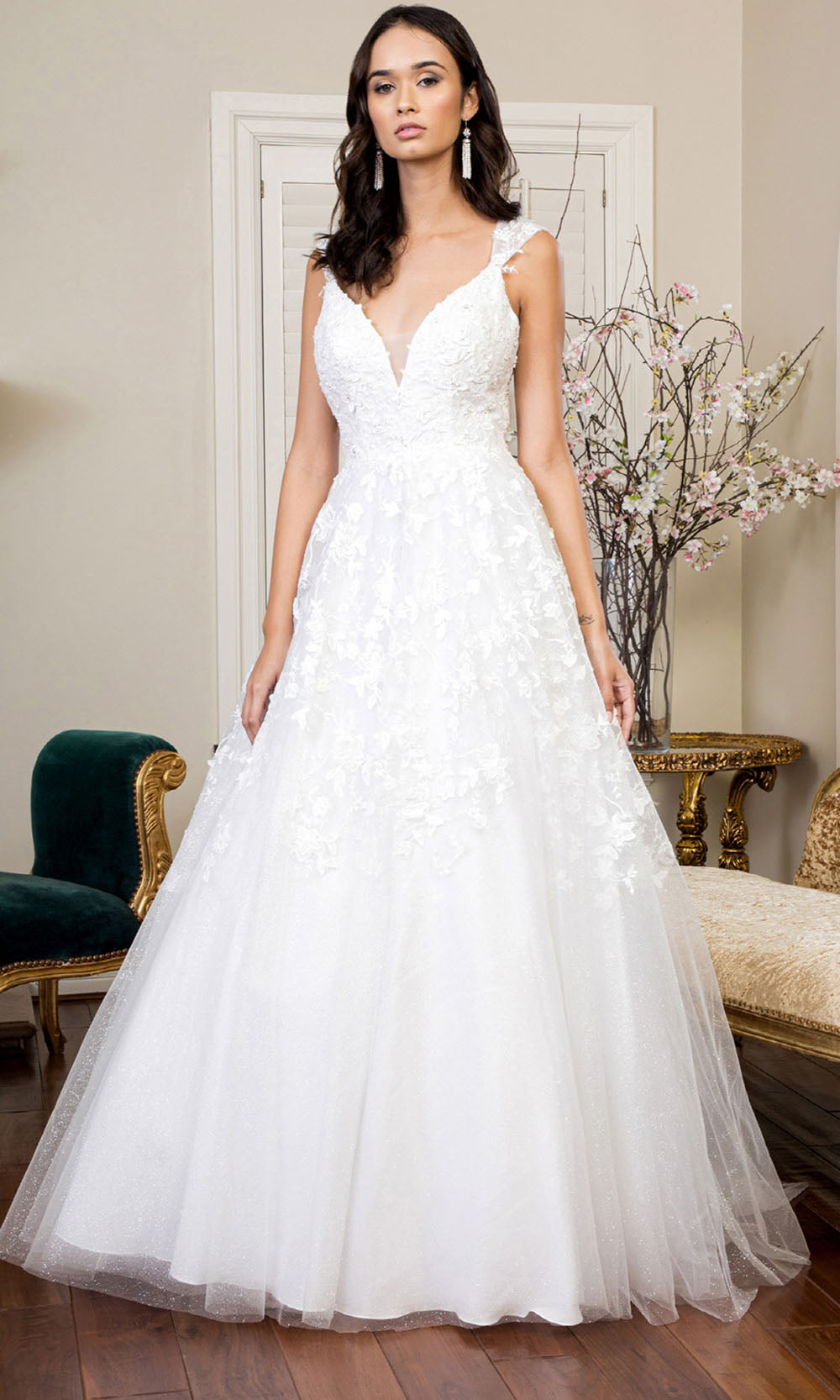 Fashionnob - Elizabeth K Bridal GL1950