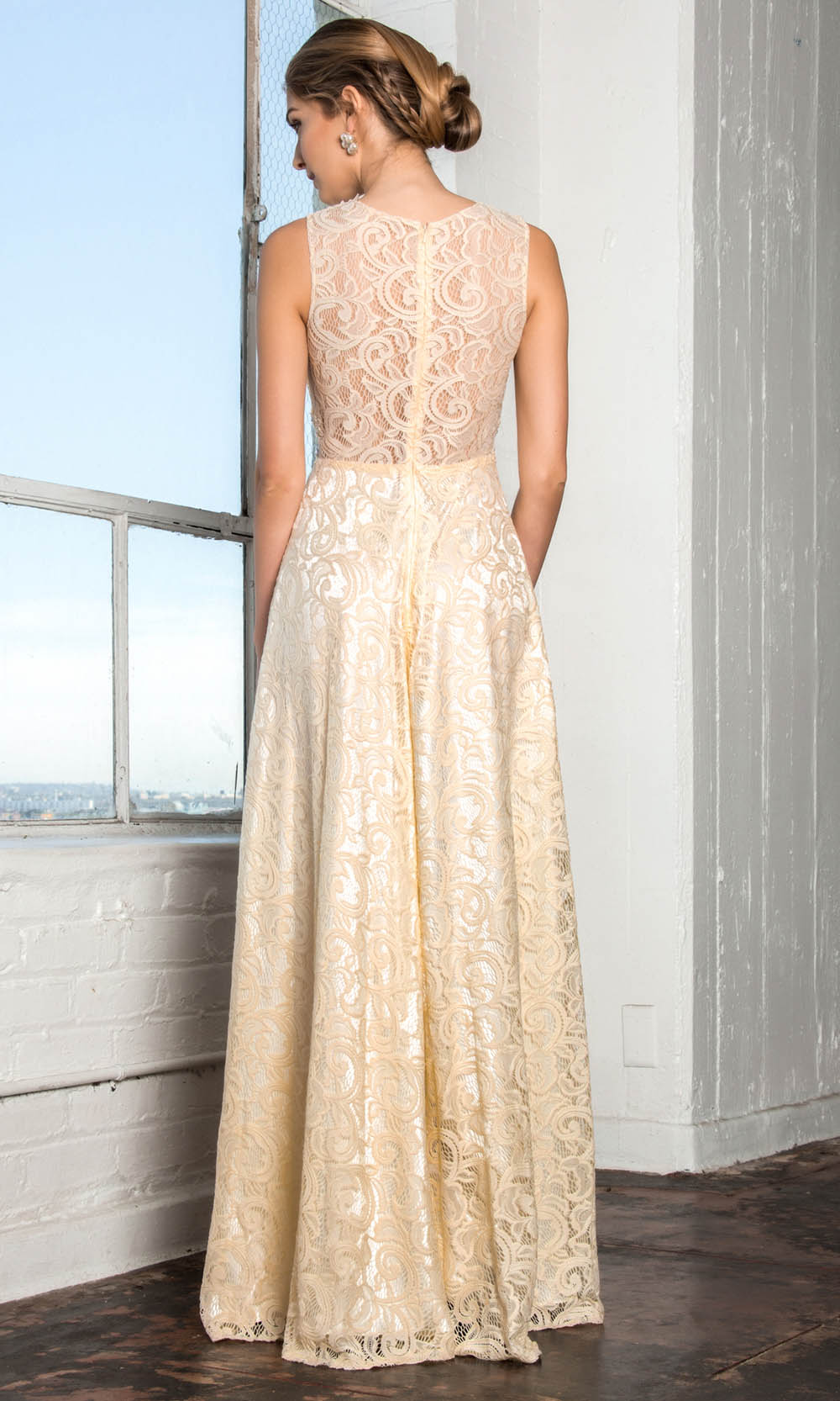 Fashionnob - Elizabeth K GL1460