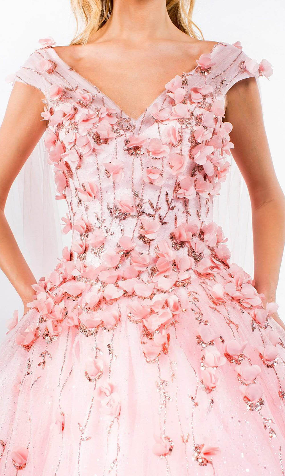 Fashionnob - Elizabeth K GL1974