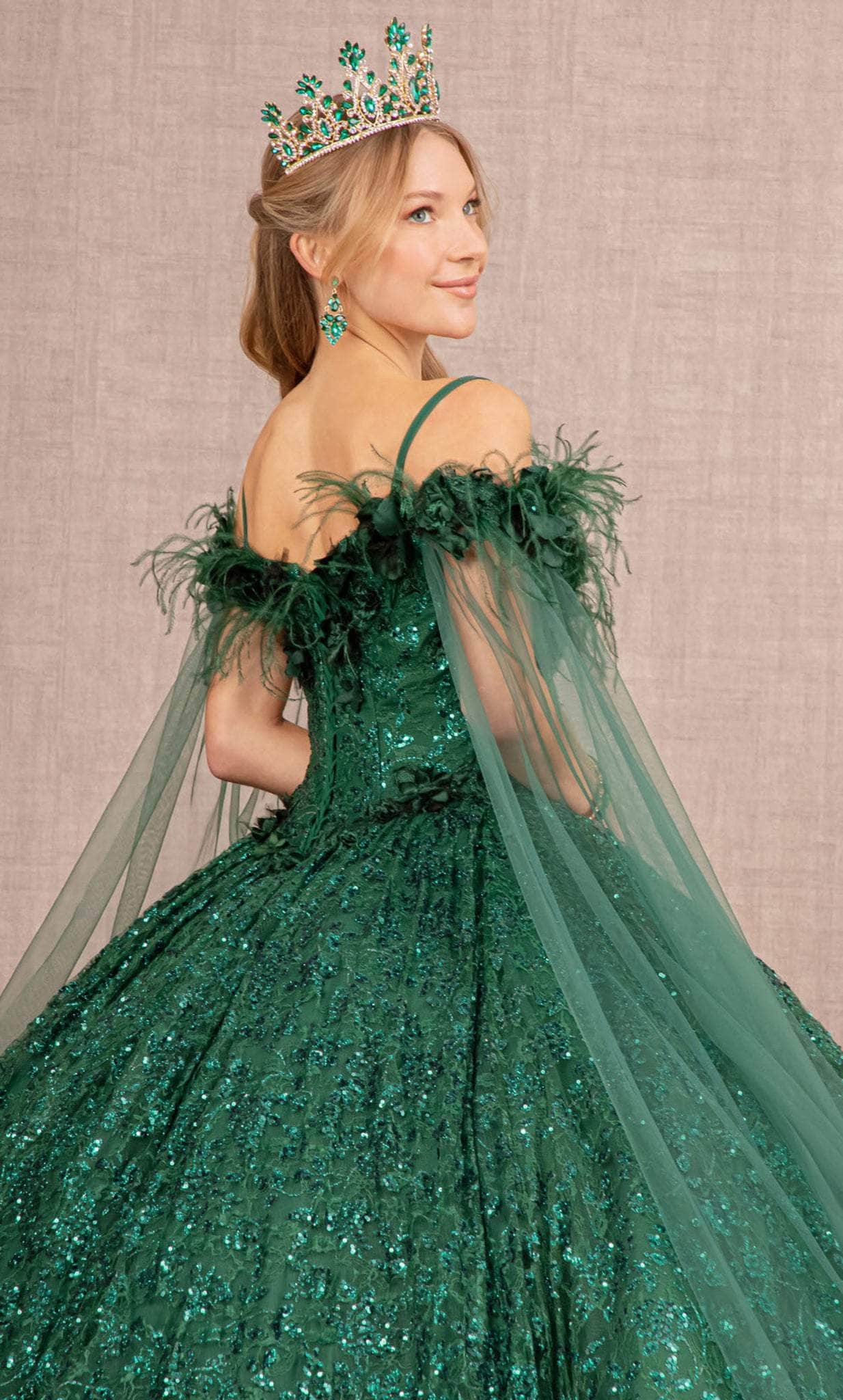 Fashionnob - Elizabeth K GL3169