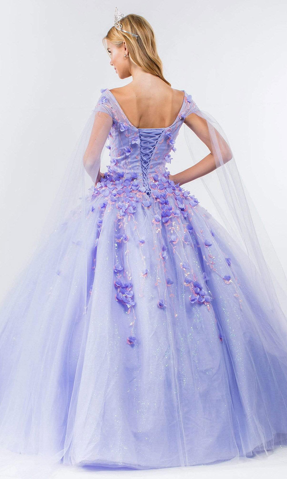 Fashionnob - Elizabeth K GL1974