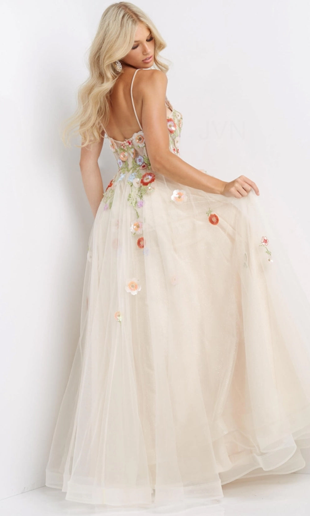 Fashionnob - JVN by Jovani JVN08082