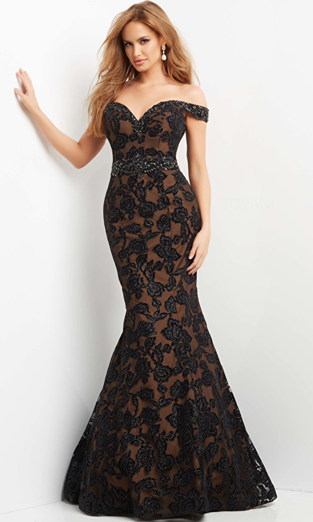 Fashionnob - Jovani 07061
