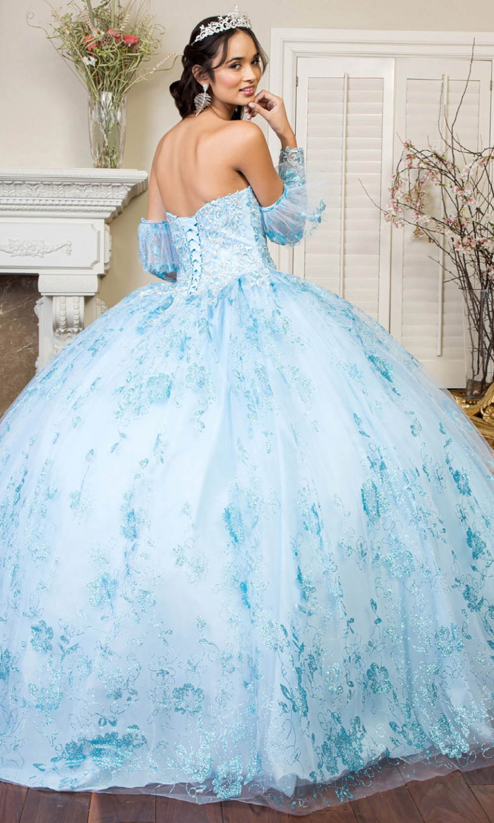 Fashionnob - Elizabeth K GL1944