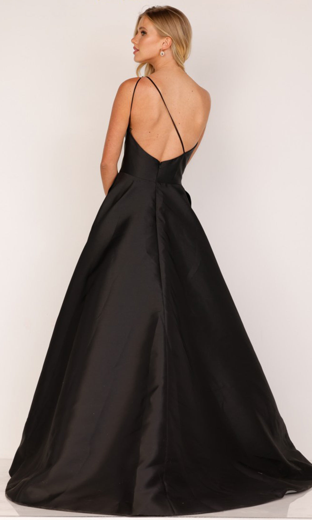 Fashionnob - Terani Couture 1912E9202