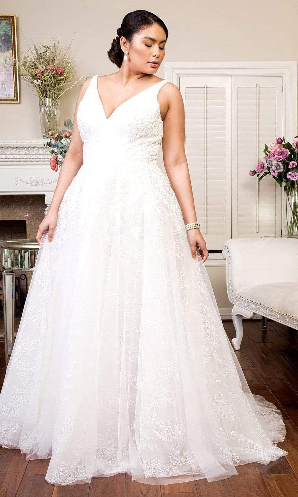 Fashionnob - Elizabeth K Bridal GL1902