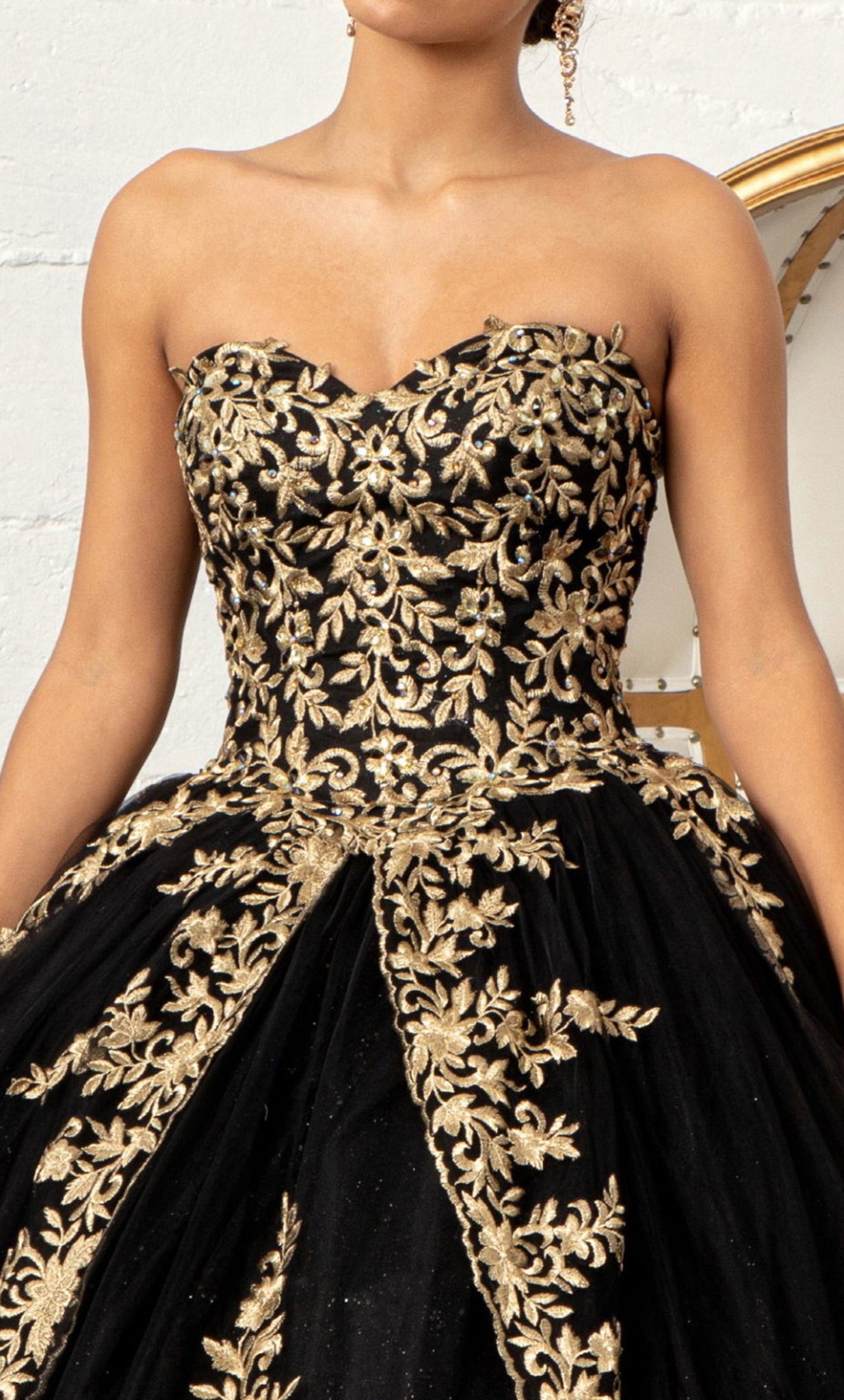 Fashionnob - Elizabeth K GL3016