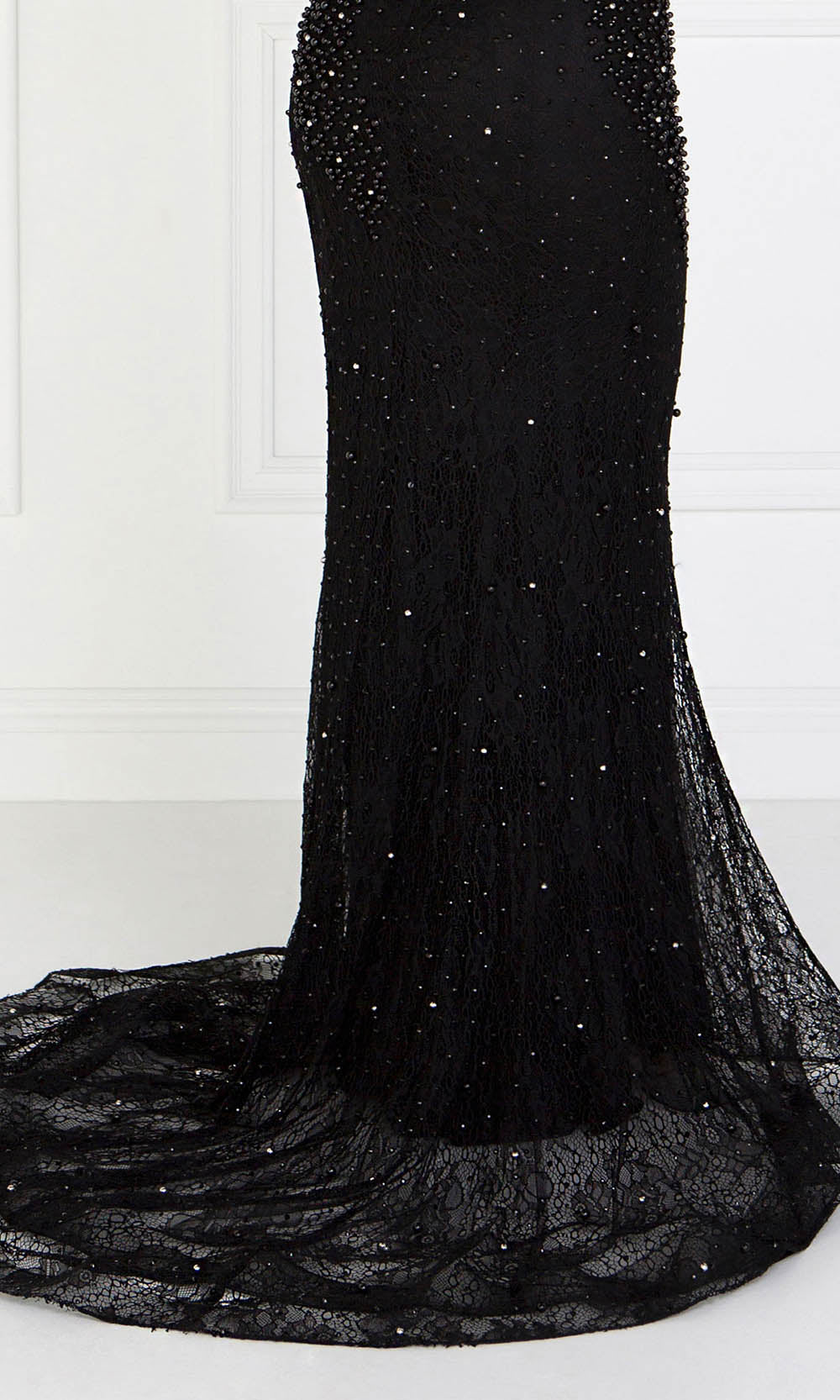 Fashionnob - Elizabeth K GL1544